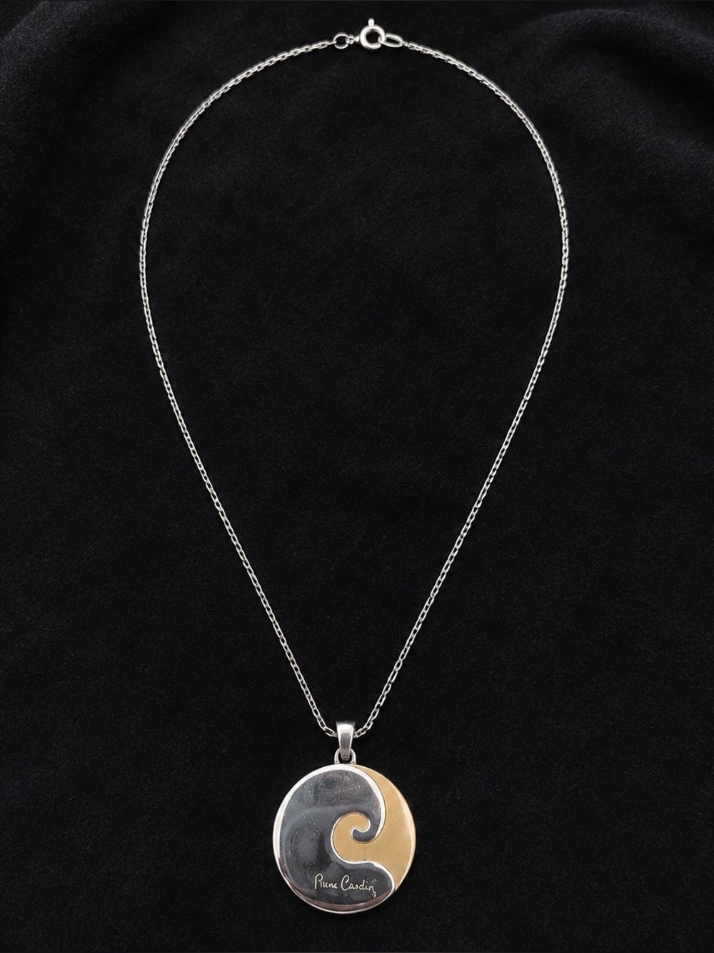 Vintage Pierre Cardin Modernist Yin Yang Two-Tone Pendant Necklace Signed 13.5"